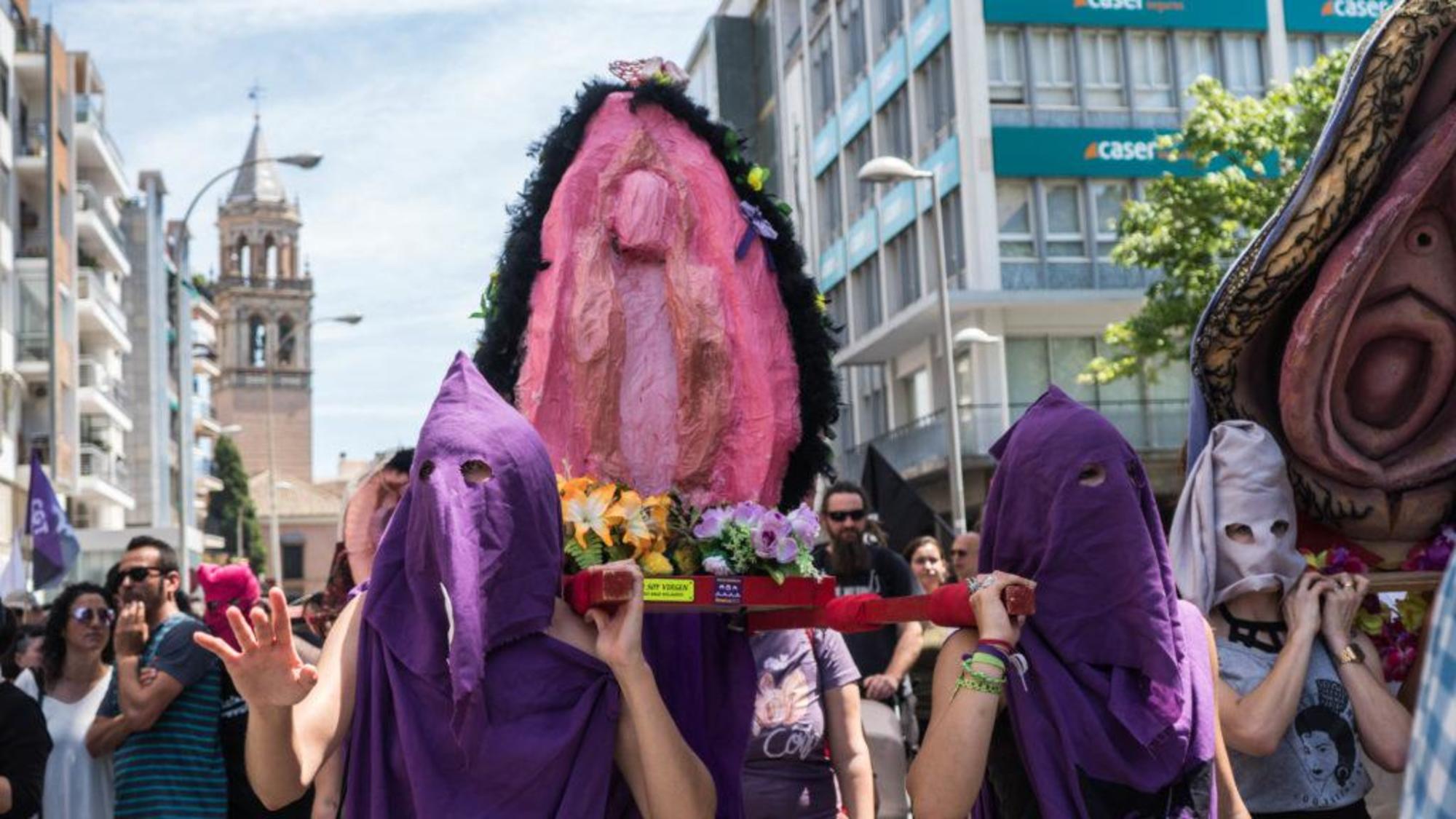 Procesión Coño Insumiso Sevilla